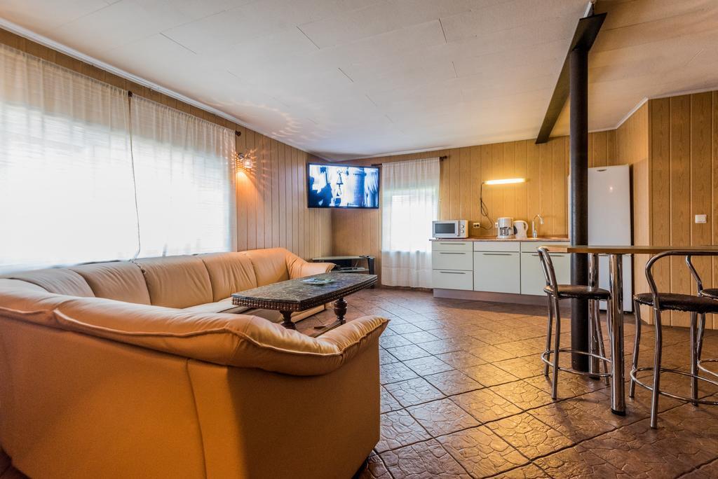 فيلا Lubja Holiday House بارنو المظهر الخارجي الصورة